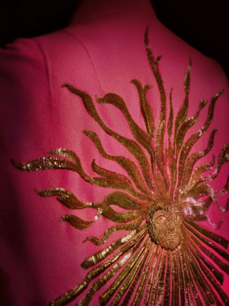 shocking-mondes-surréalistes-elsa-schiaparelli