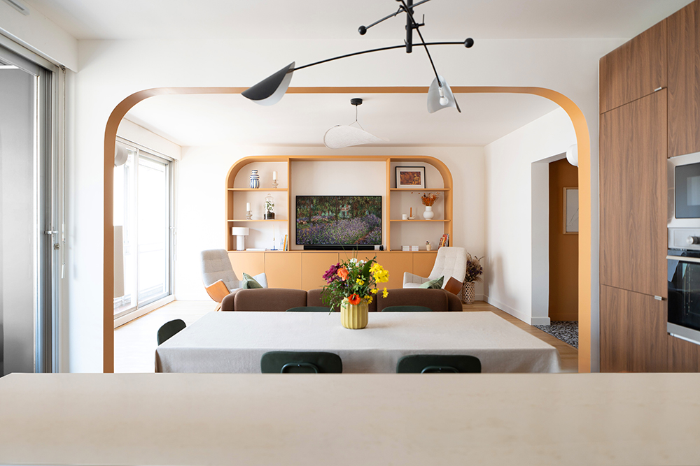 À Lyon, une architecture seventies repensée tout en courbes 