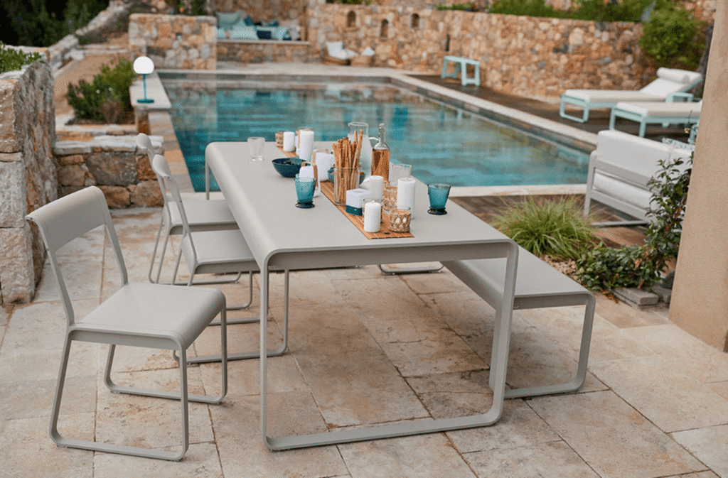 Table de jardin