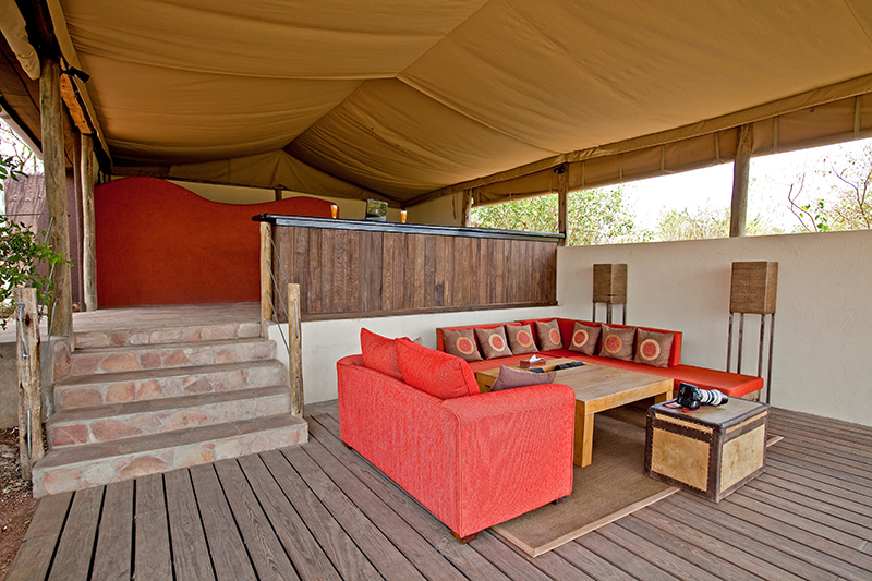 safari-lodge-kebony-entre-au-kenya-a-eagle-view