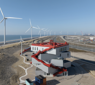 Portlantis : Phare architectural sur le port de Rotterdam