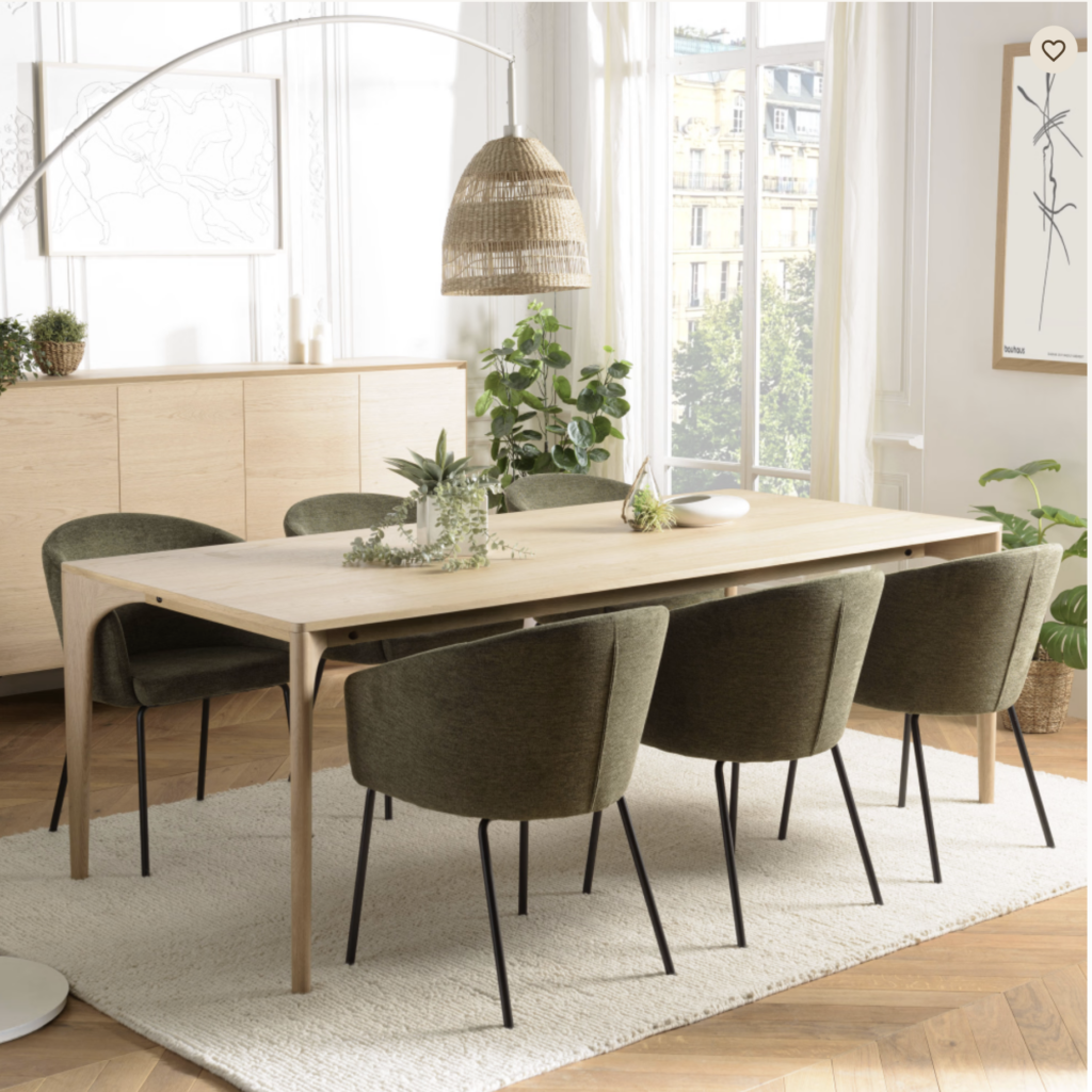 mobilier en bois massif