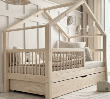 Lit gigogne en forme de maison