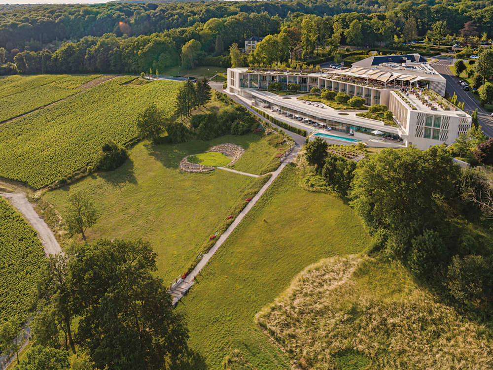 Marne : un monolithe couleur champagne