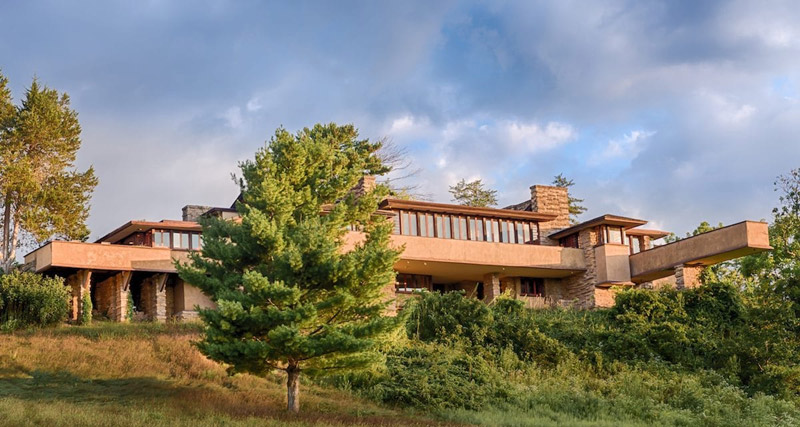 frank-lloyd-wright-precurseur-de-larchitecture-organique