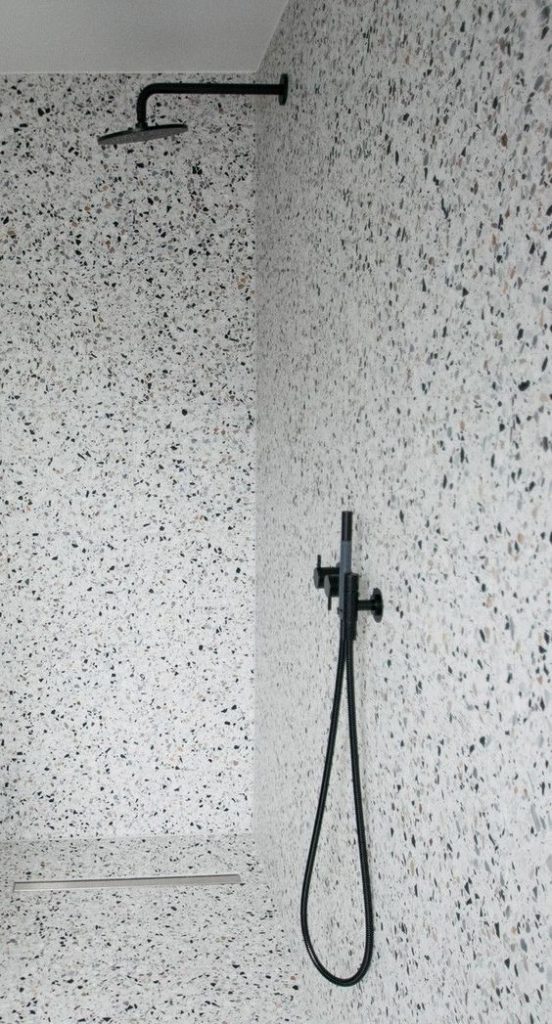 du-terrazzo-dans-ma-salle-de-bain