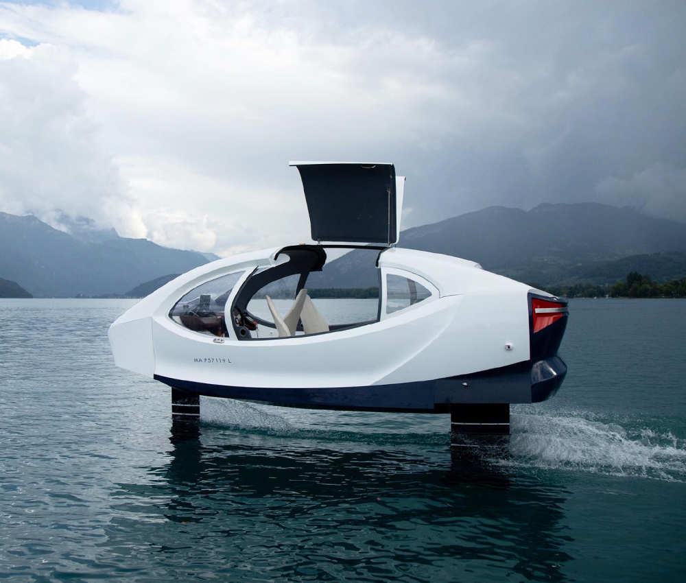 Les SeaBubbles pour traverser le lac d’Annecy