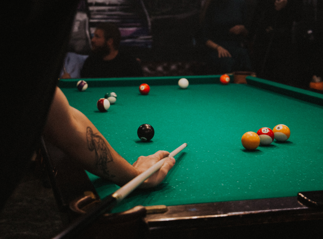 Meilleures astuces pour aménager une salle de billard à la maison